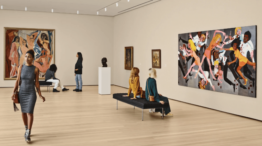 Besucher vor abstrakten Gemälden im Museum of Modern Art (MoMa) in New York.