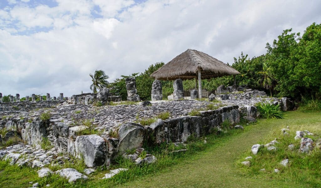 Zona Arqueológica de Cancún, uno de los lugares más populares de Cancún