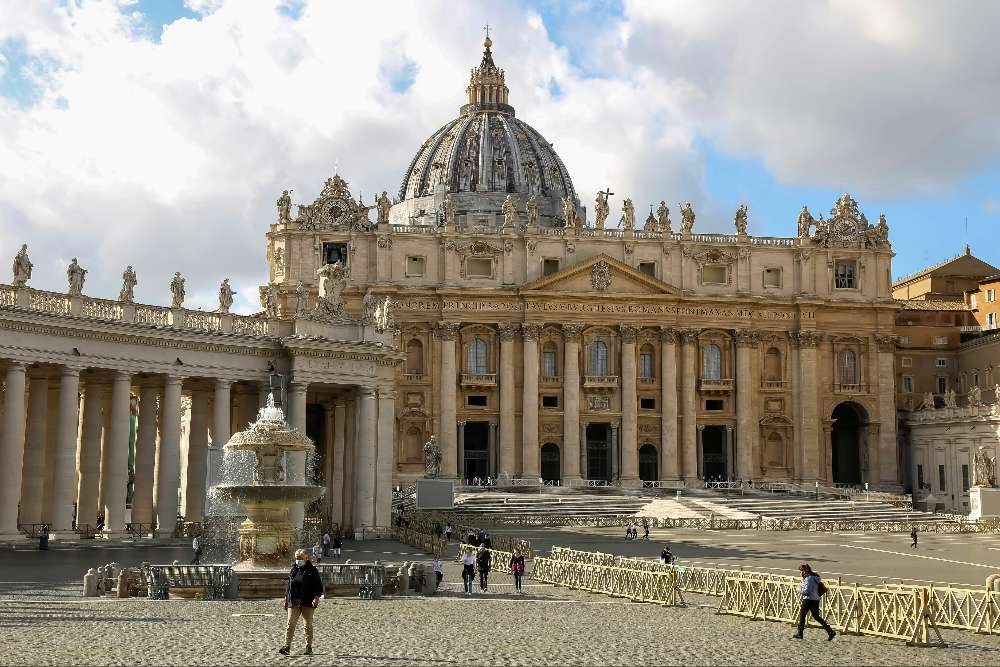 バチカン美術館　バチカン　ローマ　イタリア　観光スポット　旅行　Holafly 海外eSIM オラフライ