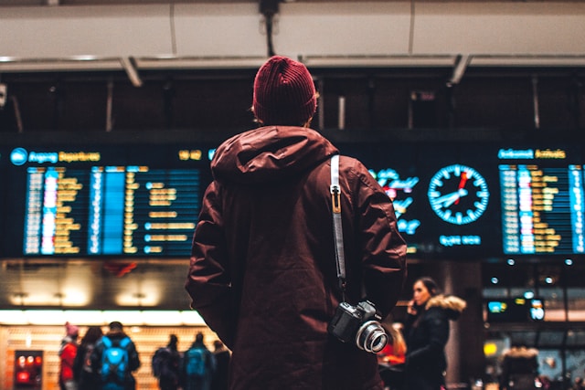 스페인 공항 전광판