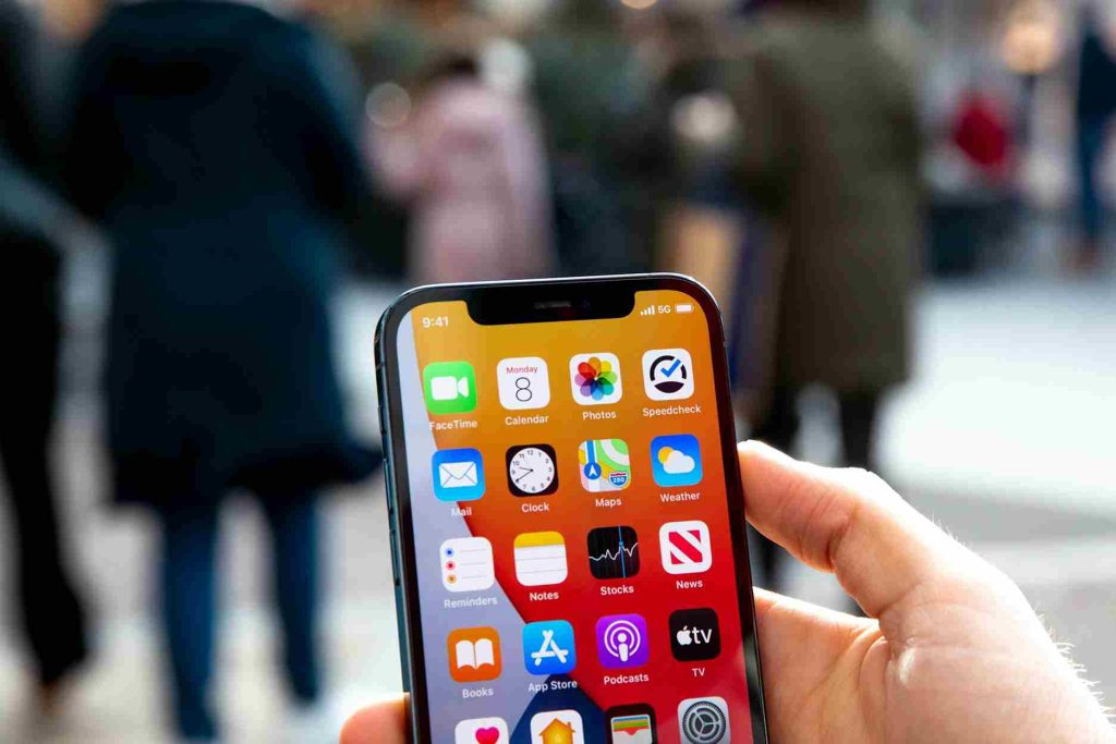 dados móveis do iPhone não funciona, dados móveis não funciona no iPhone, iPhone não conecta dados móveis, 4g não funciona no iPhone, como ligar os dados móveis do iPhone, como ativar os dados móveis no iPhone.
