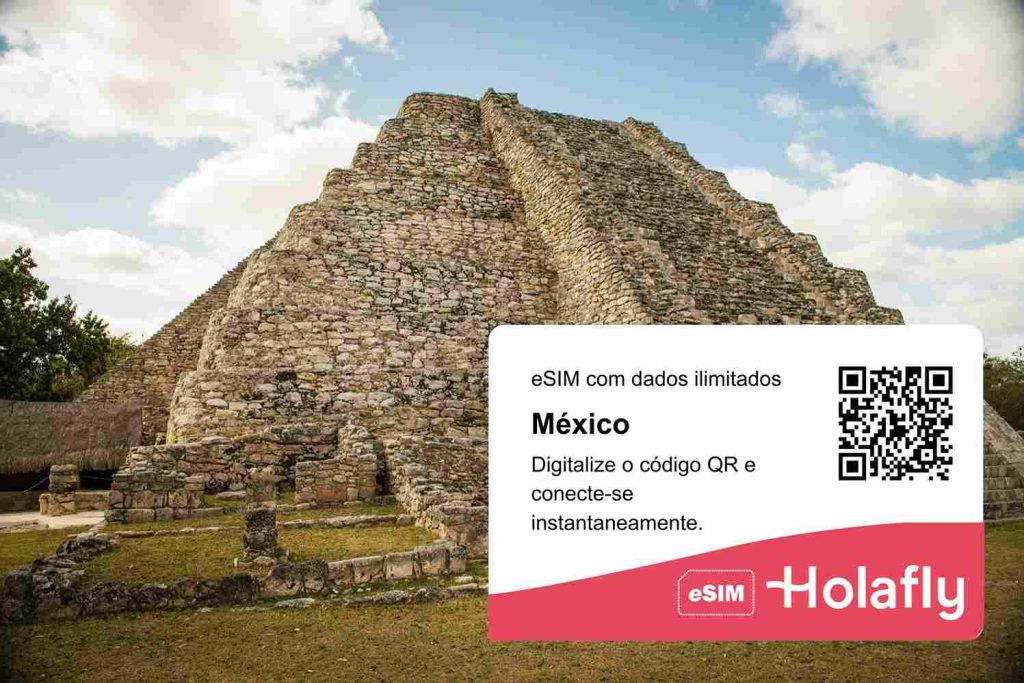 Mérida, em Yucatan, no México, com uma imagem de um QR Code à frente.