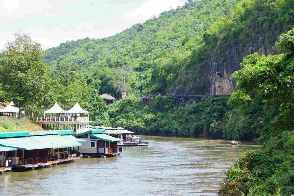 Rio Kwai, Tailândia.