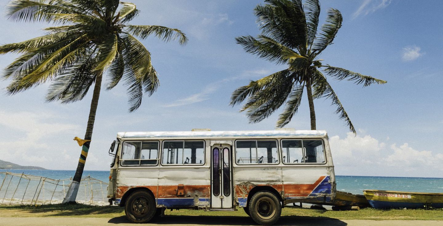 Mobile in Jamaica What is the best option? Holafly