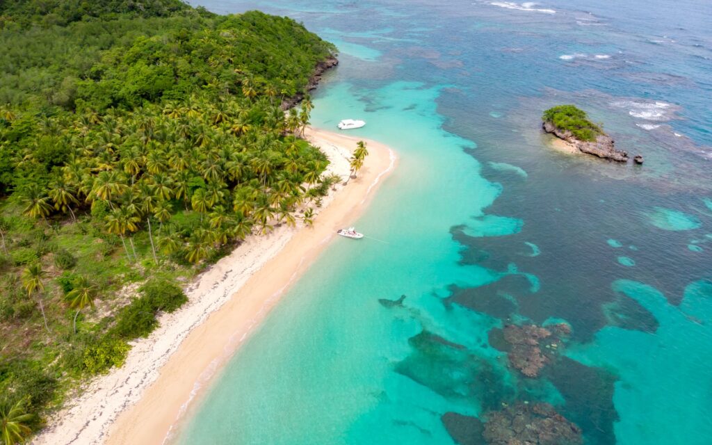 Visit the prestine beaches of the Dominican Republic