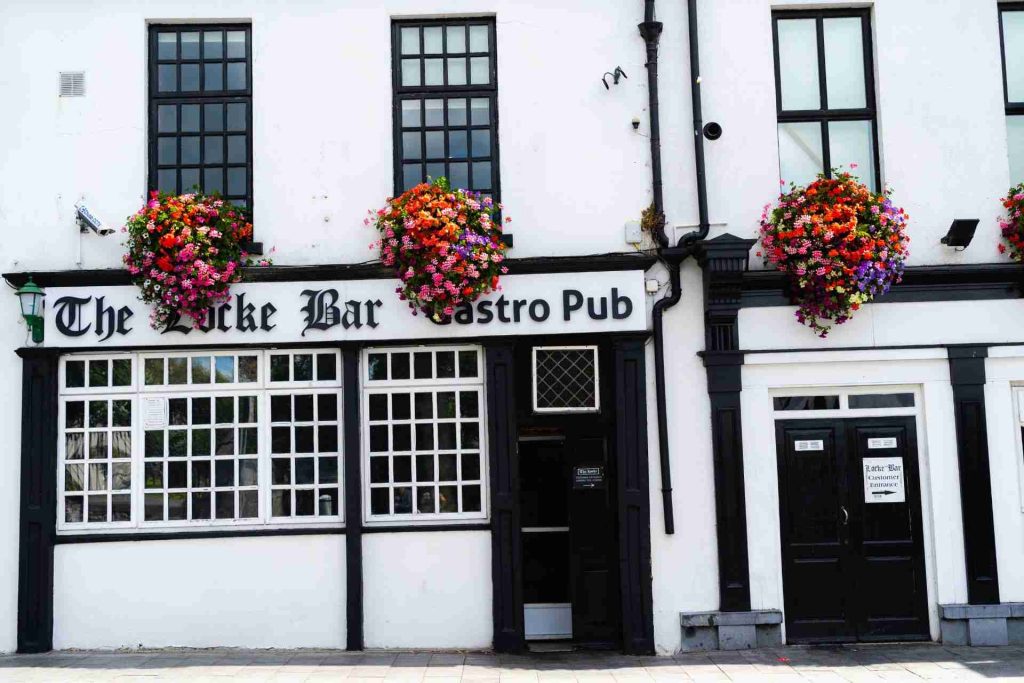 A pub in Ireland