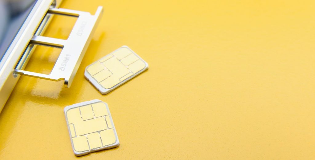 slot for two sim cards
